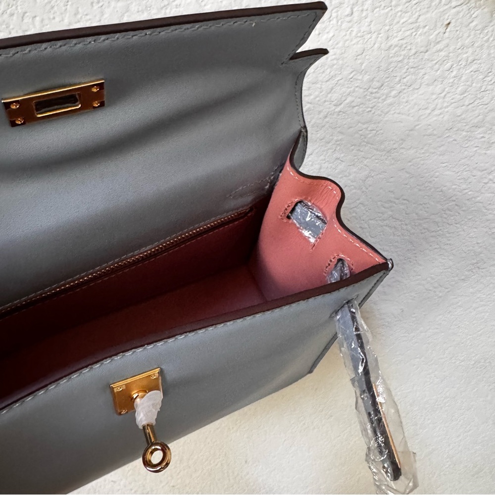 LEATHER INSIDE & OUT | Light Blue Mini 25 Sellier KL Top Handle w/ Gold HW S17 - Picture 10 of 13